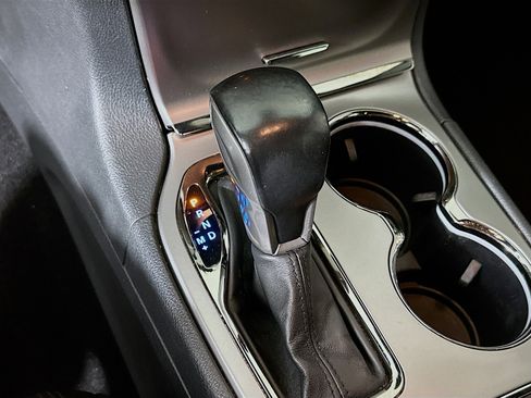 Used 2020 Jeep Grand Cherokee High Altitude image 25