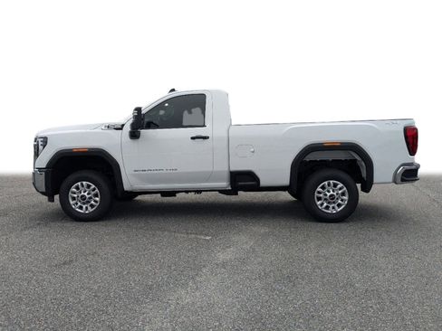 Used 2024 GMC Sierra 2500 Pro w/ Convenience Package image 9