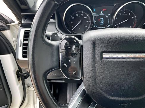 Used 2019 Land Rover Discovery SE AWD/4WD image 22