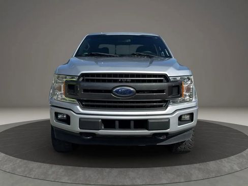 Used 2018 Ford F150 XLT w/ Equipment Group 302A Luxury image 2