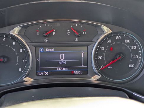 Used 2023 Chevrolet Equinox LT image 19