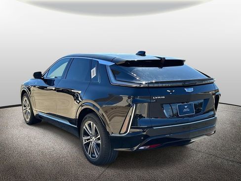 New 2025 Cadillac Lyriq Luxury image 4