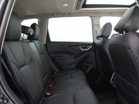 Used 2023 Subaru Forester Touring AWD/4WD image 14