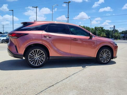 Used 2023 Lexus RX 350 FWD w/ Accessory Package (Z1) image 11