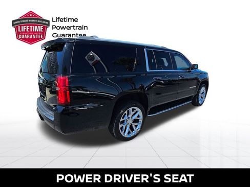 Used 2018 Chevrolet Suburban Premier AWD/4WD image 9