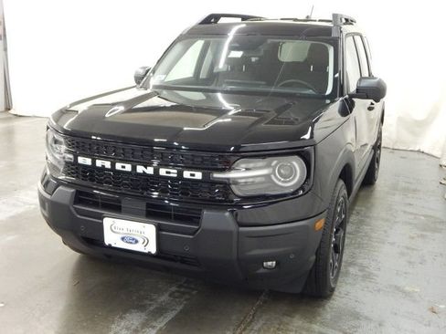New 2025 Ford Bronco Sport Outer Banks w/ Outer Banks Tech Package+ AWD/4WD image 8