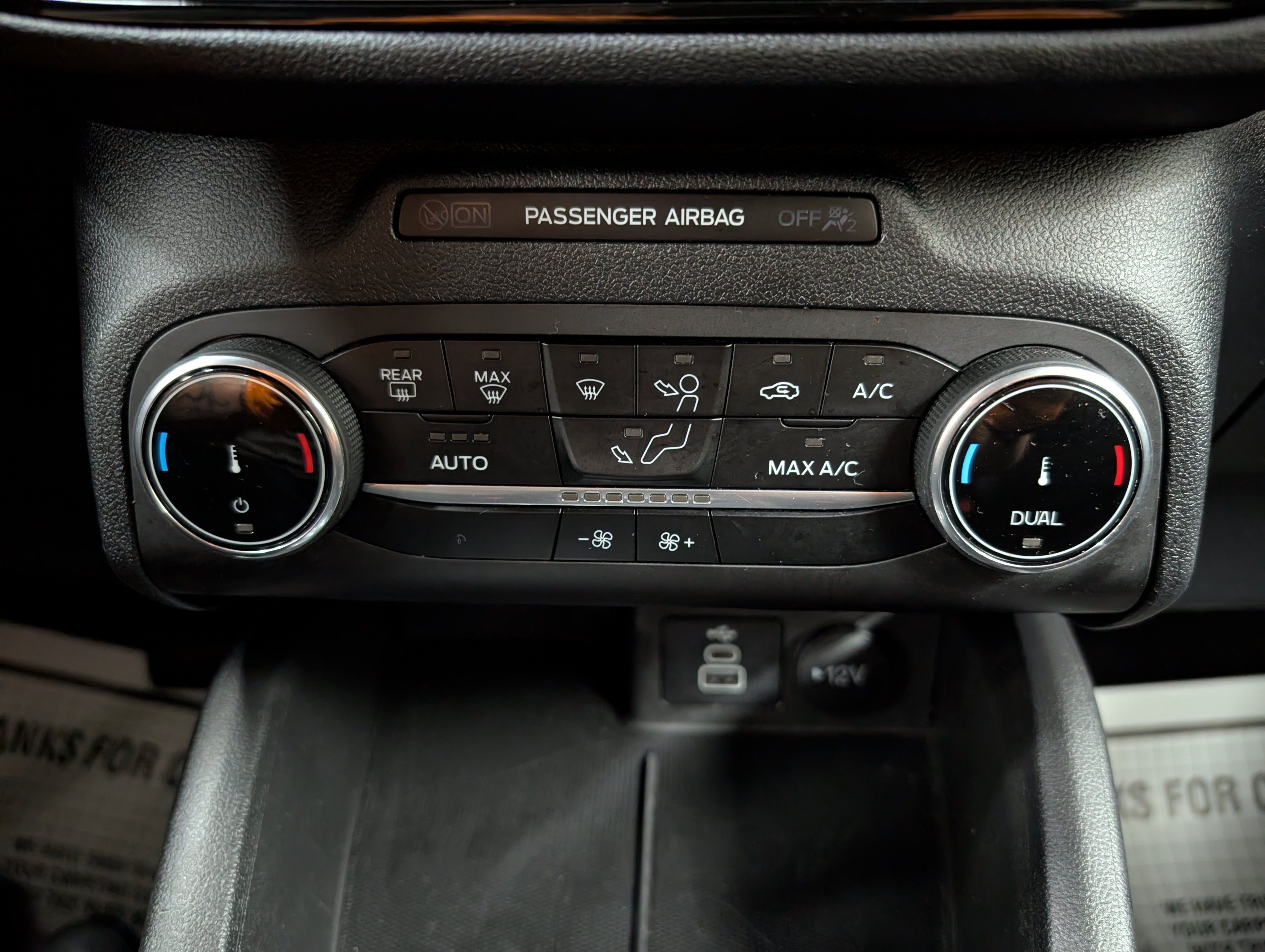 Used 2025 Ford Escape ST-Line AWD/4WD image 18