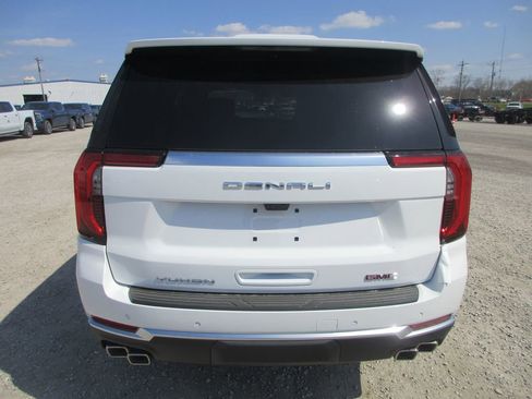 New 2026 GMC Yukon Denali image 5