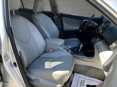 Used 2011 Toyota RAV4 Limited w/ Limited Extra Value Pkg AWD/4WD image 28