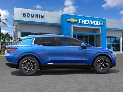 New 2024 Chevrolet Equinox EV LT image 5