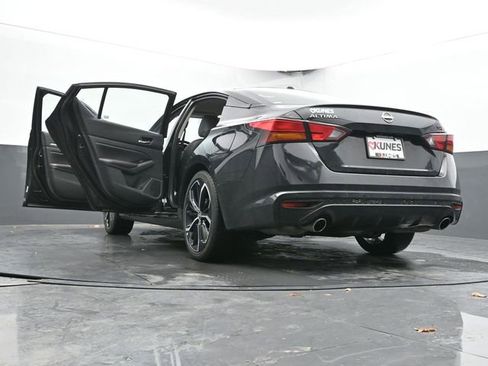 Used 2024 Nissan Altima 2.5 SR image 70