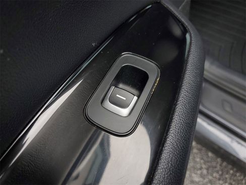 Used 2018 Kia Optima SX image 15