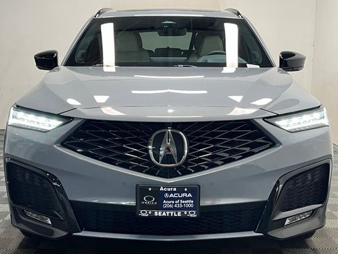 New 2026 Acura MDX A-Spec image 2