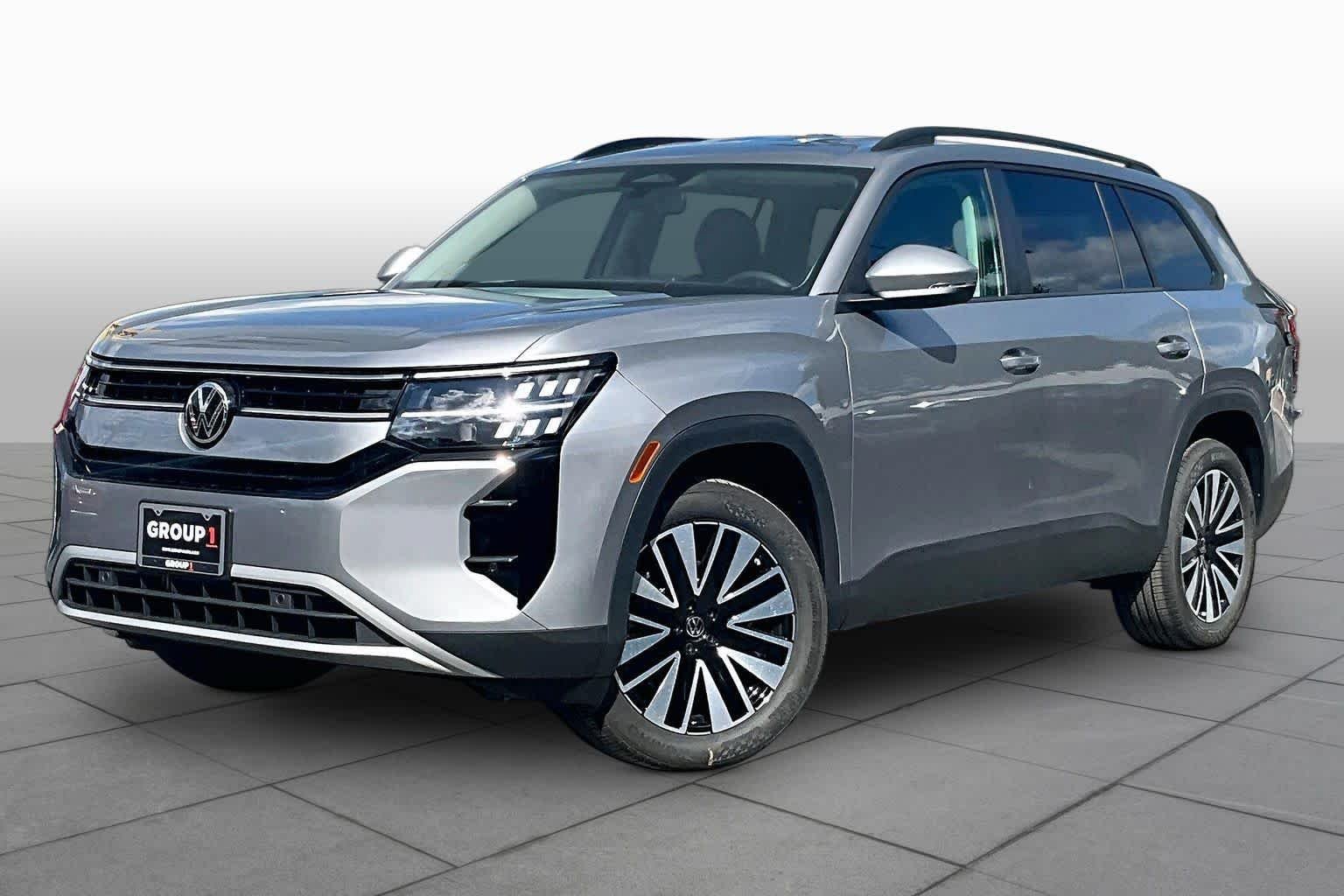 New 2027 Volkswagen Atlas SE FWD image 1