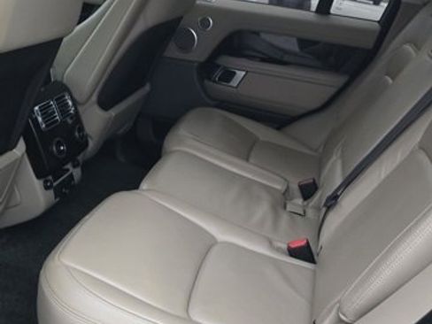 Used 2020 Land Rover Range Rover image 4