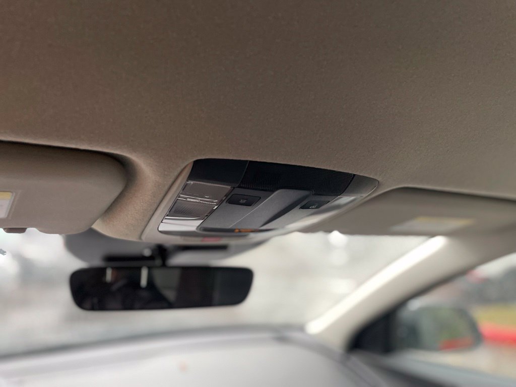 Used 2025 Kia Niro EX FWD image 19