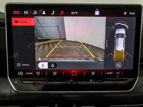 New 2026 Volkswagen GTI SE FWD image 6