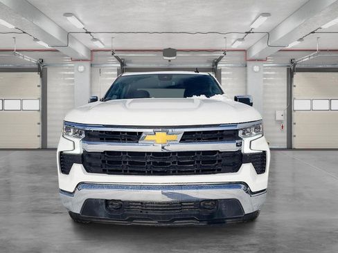 New 2026 Chevrolet Silverado 1500 LT image 2