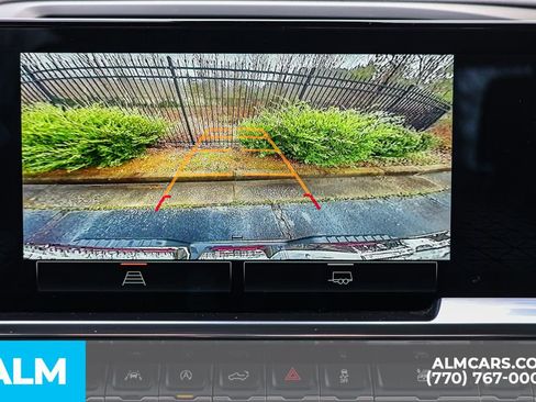 Used 2025 GMC Sierra 1500 SLT image 36