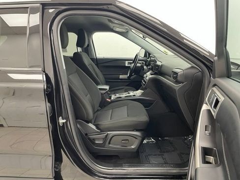 Used 2022 Ford Explorer XLT AWD/4WD image 17