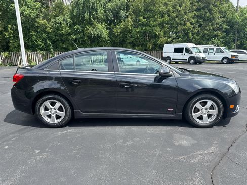 Used 2014 Chevrolet Cruze LT w/ All-Star Edition FWD image 2