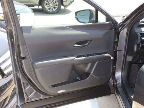 Certified 2025 Lexus UX 300h FWD image 11