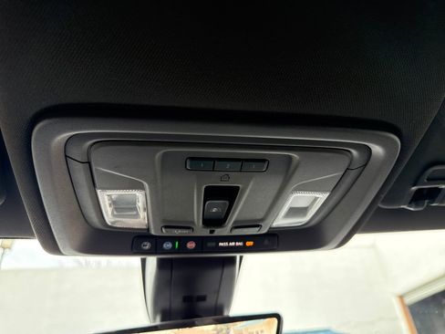 Used 2020 GMC Sierra 2500 Denali w/ Technology Package image 21