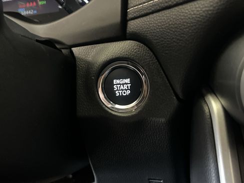 Used 2024 Toyota RAV4 XLE FWD image 34