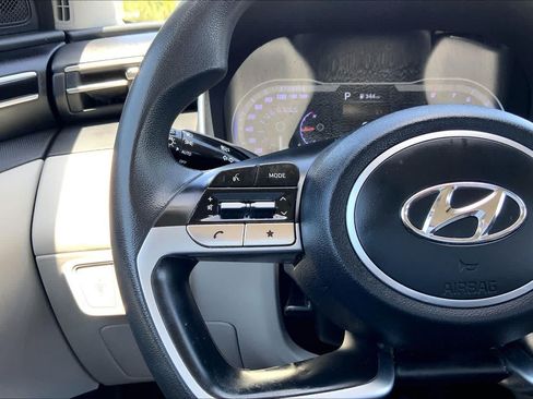 Used 2022 Hyundai Tucson SE FWD image 23