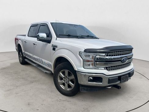 Used 2018 Ford F150 Lariat w/ Equipment Group 502A Luxury AWD/4WD image 2