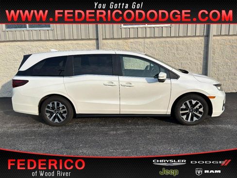 Used 2026 Honda Odyssey EX-L image 1