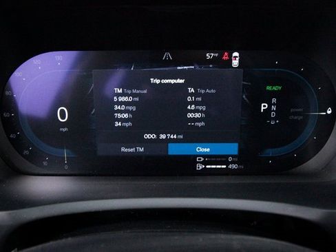 Certified 2024 Volvo XC90 T8 Ultimate w/ Protection Package Premier image 14