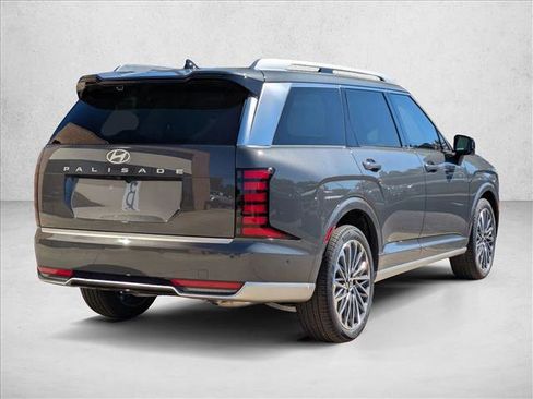 New 2026 Hyundai Palisade Calligraphy FWD image 2