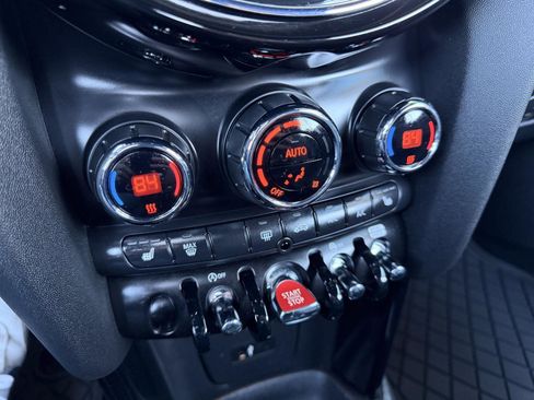 Used 2023 MINI Cooper S image 23