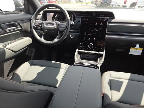 New 2026 GMC Terrain AT4 w/ Convenience Package III AWD/4WD image 31