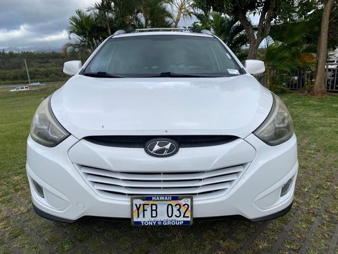 Used 2015 Hyundai Tucson SE FWD image 2
