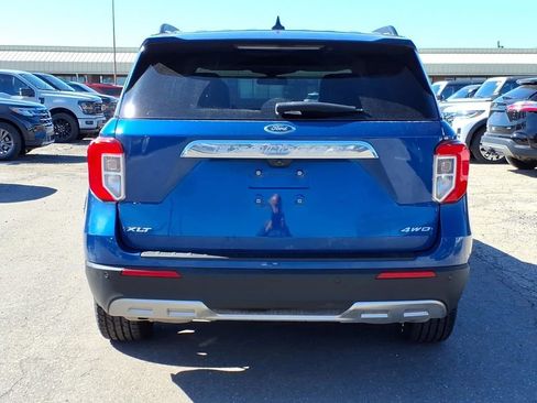 Certified 2023 Ford Explorer XLT w/ Equipment Group 202A AWD/4WD image 4