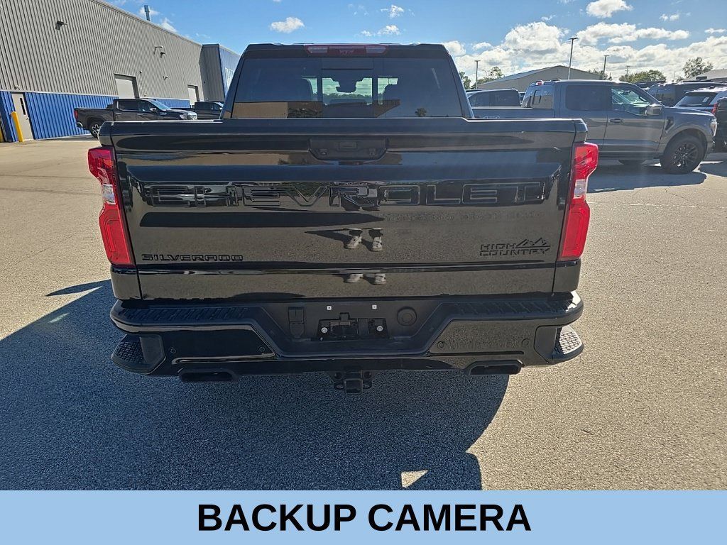 Used 2026 Chevrolet Silverado 1500 High Country w/ Midnight Edition AWD/4WD image 5