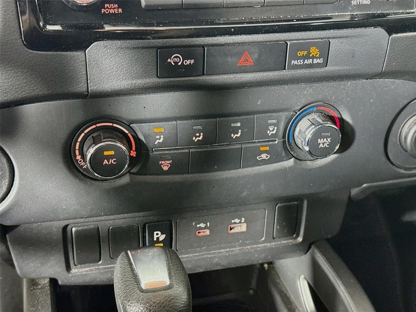 Used 2024 Nissan Frontier SV w/ Technology Package RWD image 17