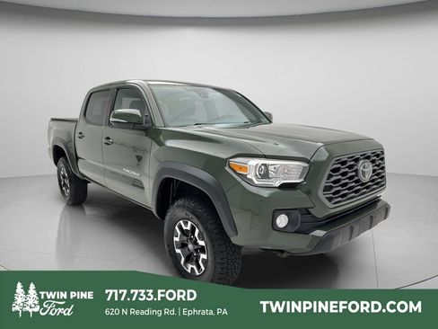 Used 2021 Toyota Tacoma TRD Off-Road AWD/4WD image 1