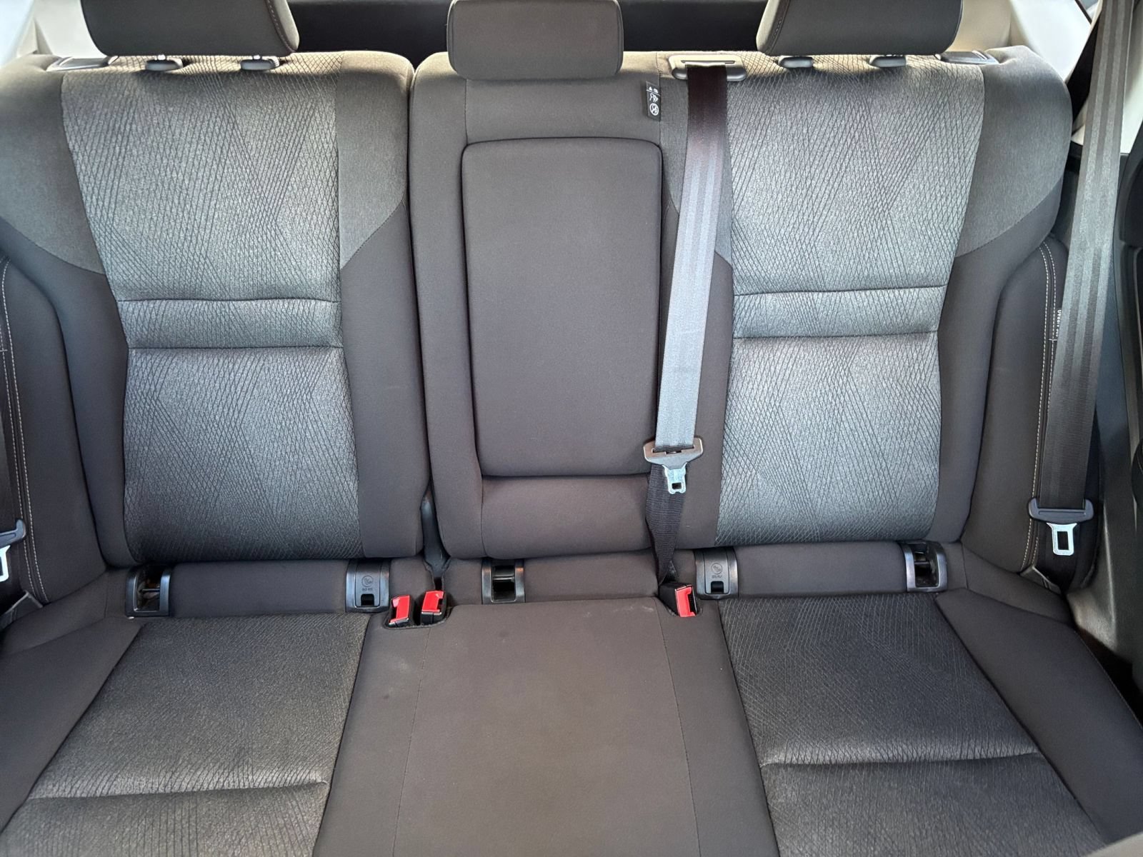 Used 2025 Nissan Rogue SV AWD/4WD image 39