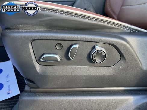 Used 2025 GMC Sierra 1500 Denali Ultimate image 10