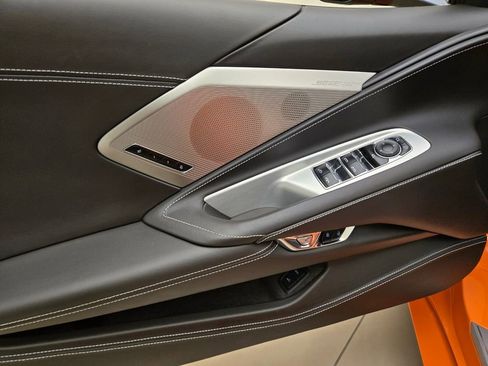 Used 2023 Chevrolet Corvette Stingray Premium Conv w/ Z51 Performance Package RWD image 23