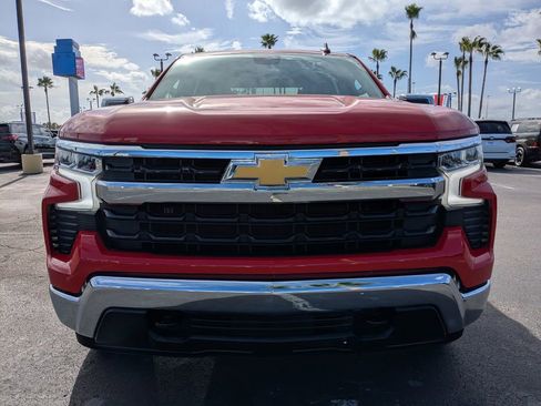 Used 2025 Chevrolet Silverado 1500 LT image 9