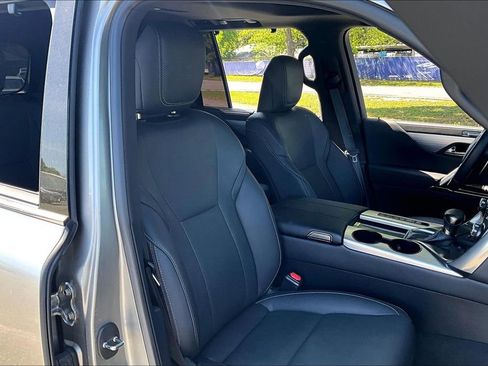 Used 2023 Lexus LX 600 F Sport AWD/4WD image 29