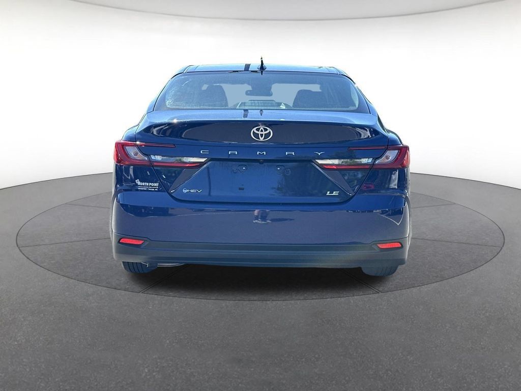 Used 2025 Toyota Camry LE FWD image 4