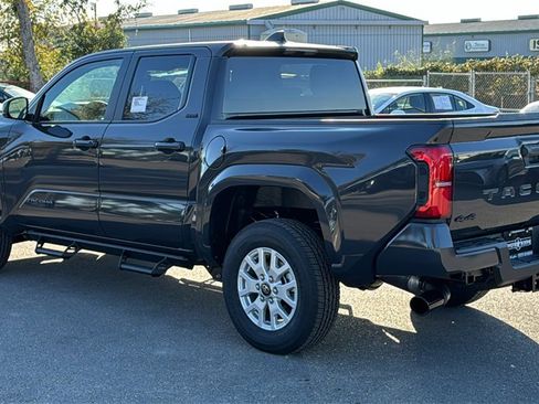 New 2025 Toyota Tacoma SR5 image 6