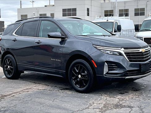 Used 2023 Chevrolet Equinox LT AWD/4WD image 1