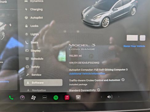 Used 2018 Tesla Model 3 Mid Range RWD image 2