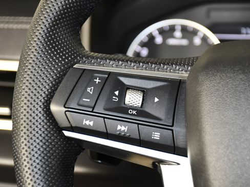 Used 2023 Mitsubishi Outlander SE AWD/4WD image 20